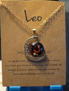 Leo Zodiac Crescent Moon Necklace - Gold with Black/Amber Pendant